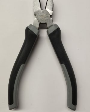 ALICATE MANUAL 8″ DE CORTE – (H17455)